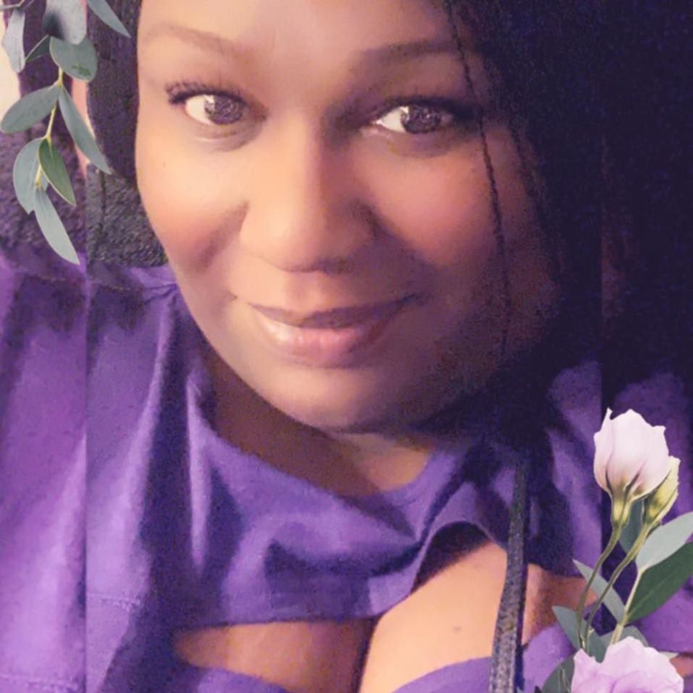 Meet your Posher, Nana